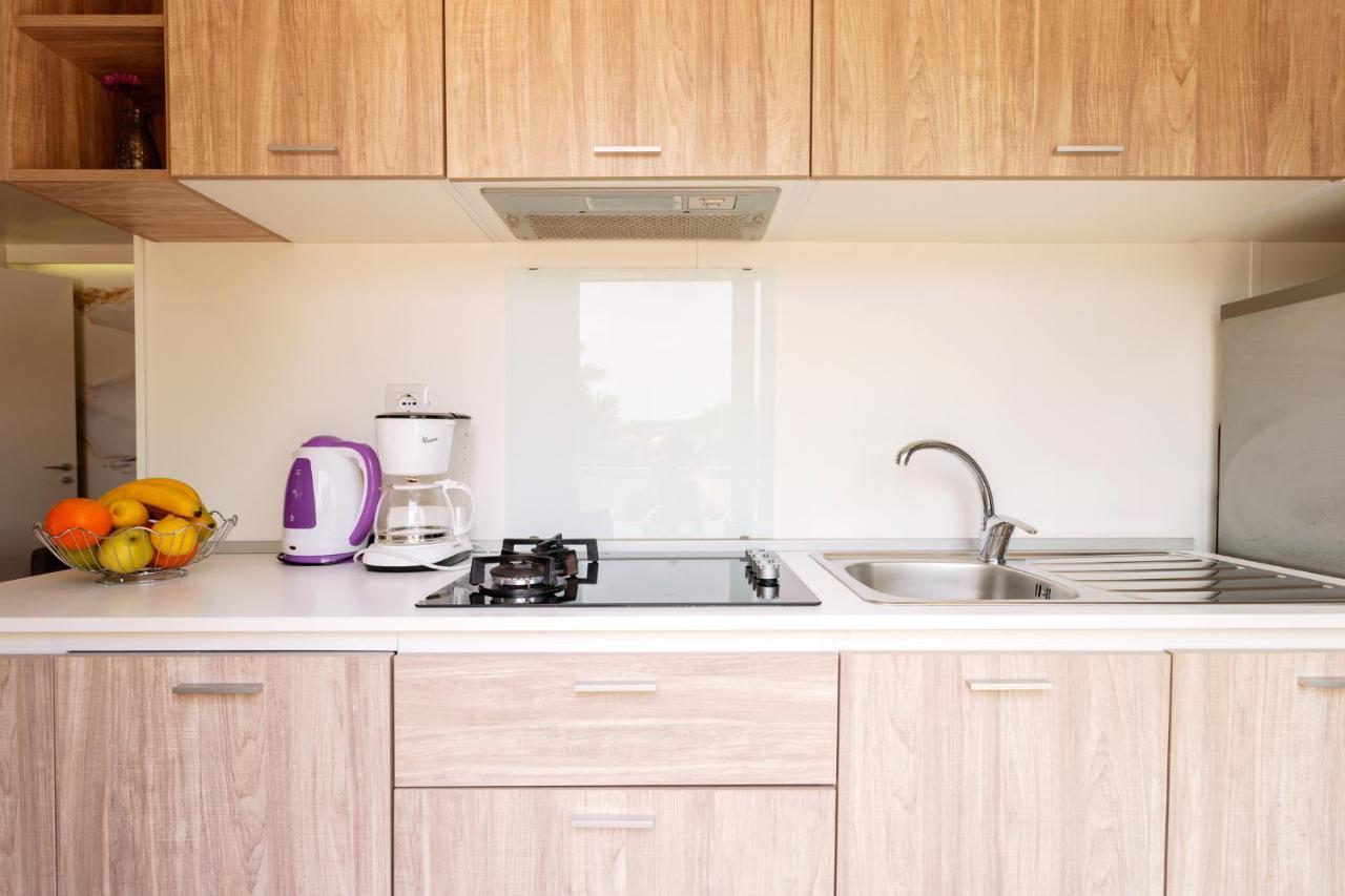 Mobile Homes - Fkk Nudist Solaris 4* Tar-Vabriga