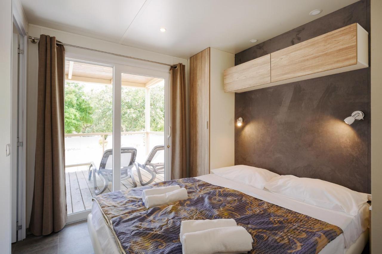Mobile Homes - Fkk Nudist Solaris Tar-Vabriga